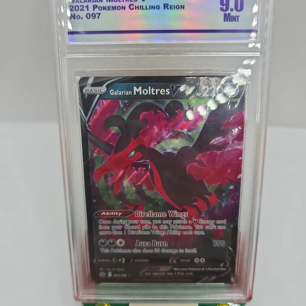 Galarian Moltres V 097/198 - CC&G Mint‎ 9.0 -2021 Chilling Reign - Pokemon TCG